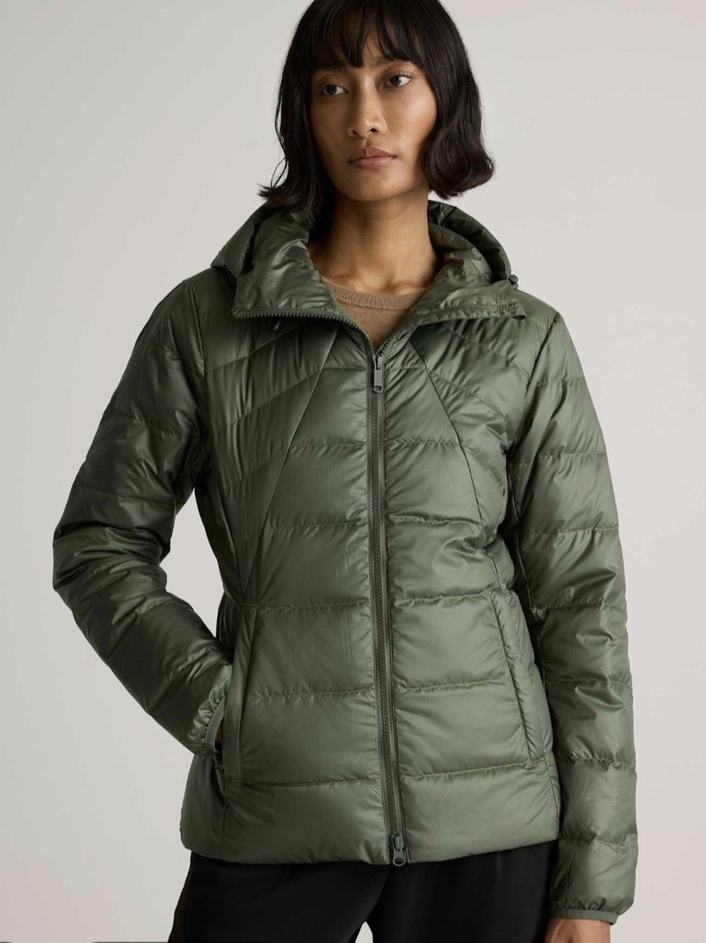 Quince Lightweight Down Packable Puffer Hooded Jacket in Loden
